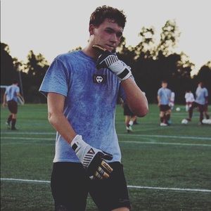 Meet your Posher, Justin